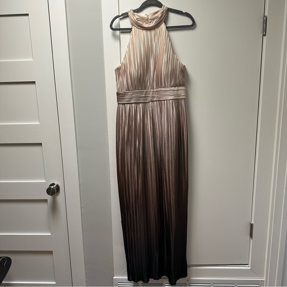 R&M Richards Ombré Pleated Evening Dress 14 Formal Party Style
